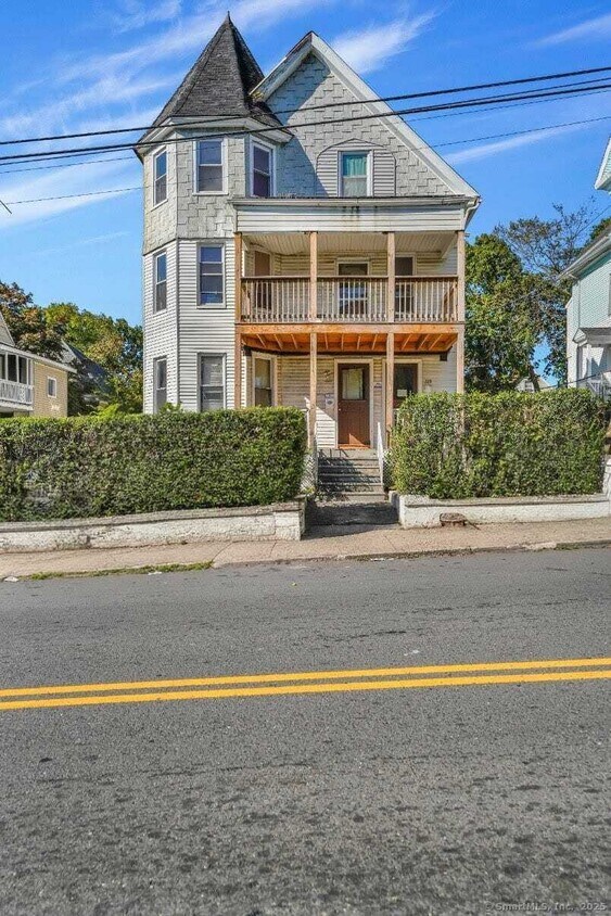 Foto principal - 221 Willow St