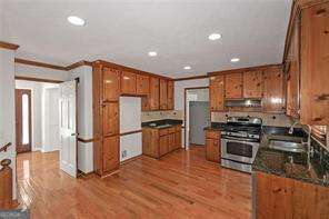Building Photo - 1038 Seven Springs Cir NE