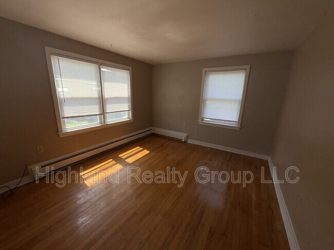 Foto del edificio - 100 Spring St