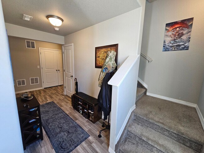 Foto del edificio - Spacious 3 Bed 3 bath house in 80916!