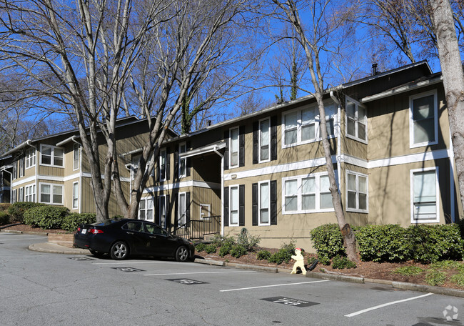 Building Photo - Summit Apartments