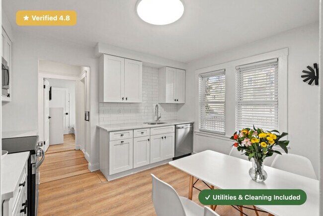 Foto del edificio - New RoostUp Furnished Private Bedroom near Savin Hill, Dorchester!