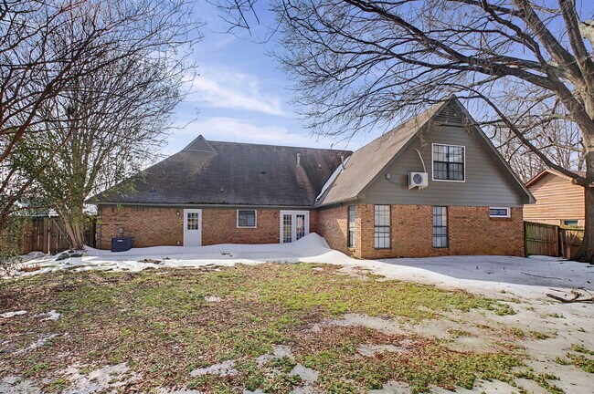 Foto del edificio - 6868 W Fox Horse Cove