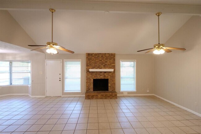 Building Photo - 10119 Kirkaspen Dr