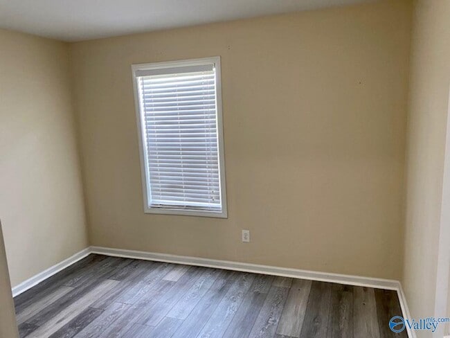 Foto del edificio - 115 Ryland Ridge Cir