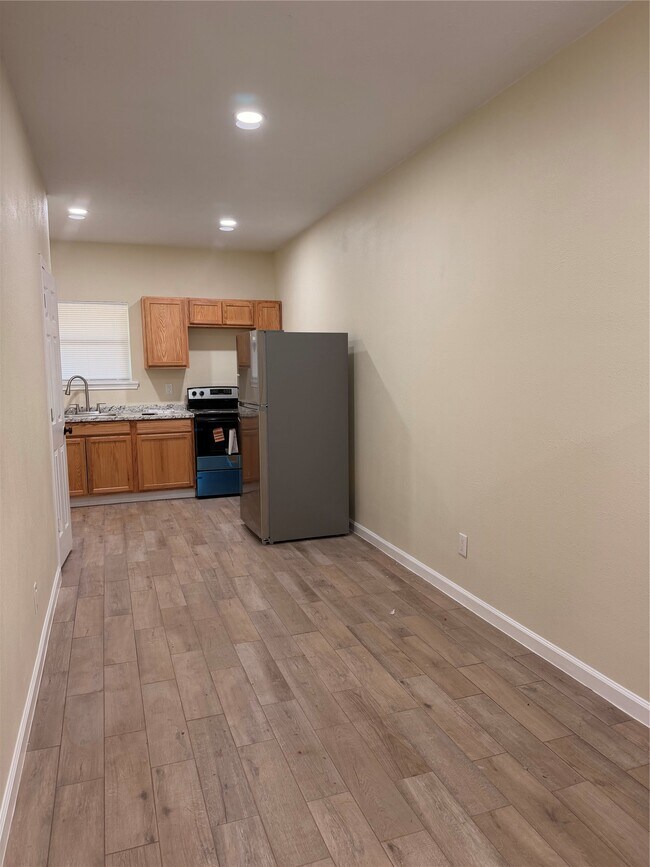 Foto del edificio - 22349 FM359