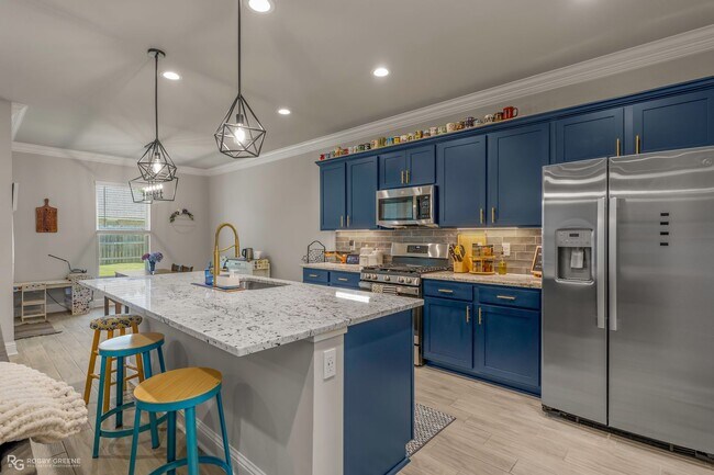 Foto del edificio - Beautiful 3 bedroom/2 bathroom in Willow Heights