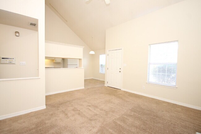Foto del edificio - Spacious 3BR/2BA Home in West Pensacola – ...