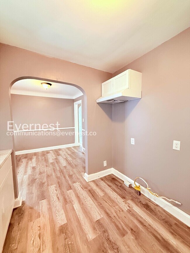 Foto del edificio - 9460 Wayburn St