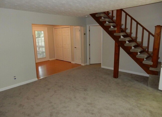 Building Photo - Nice zero lot line 3/2 with exterior out building by Carter Realty Advisors,LLC