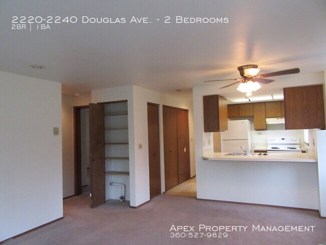Foto del edificio - 2220-2240 Douglas Ave