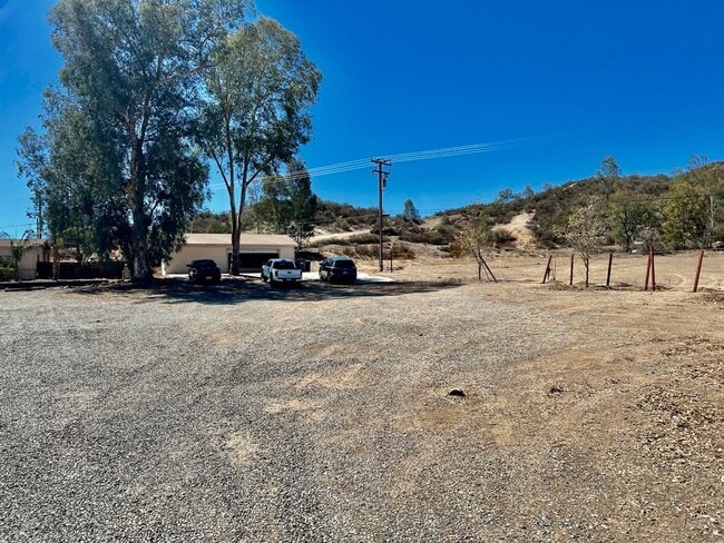 Building Photo - Work & Live on beautiful piece of property