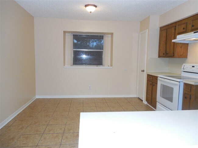 Building Photo - 22614 Capitol Landing Ln