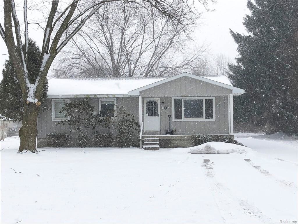 Primary Photo - 8045 Belleville Rd