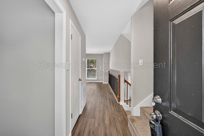 Building Photo - 2712 Fair Oak Ct