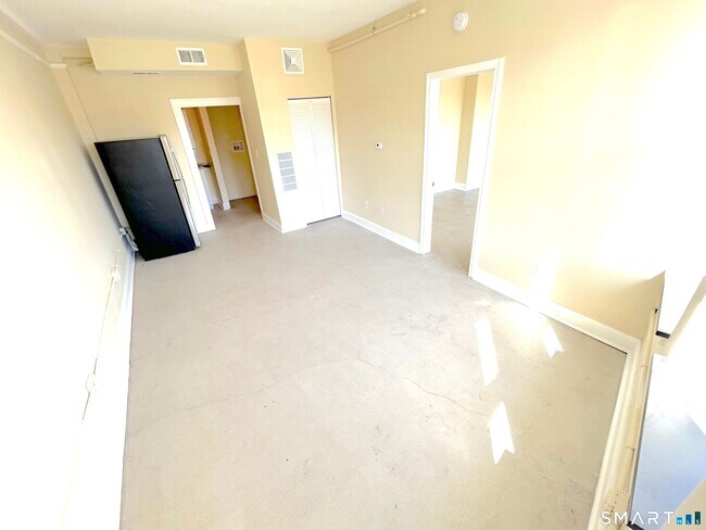 Foto del edificio - 77 Bank St