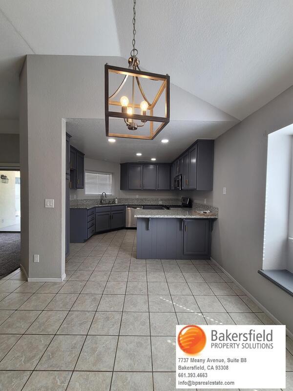 Building Photo - 10904 Via Vista