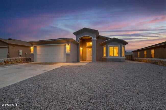 Foto del edificio - 13672 Baja Vista Ct