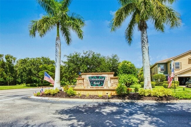 Building Photo - 3230 Cottonwood Bend