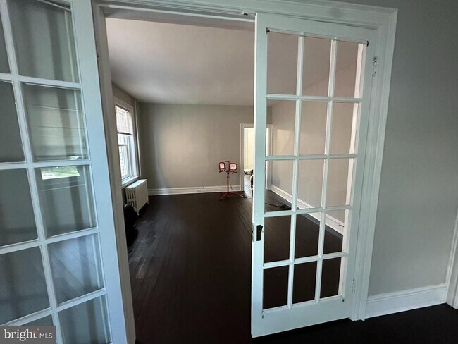 Foto del edificio - 28 Lincoln Ave