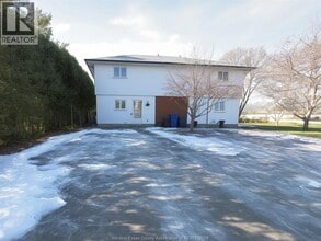 Building Photo - 325 Dunn Rd