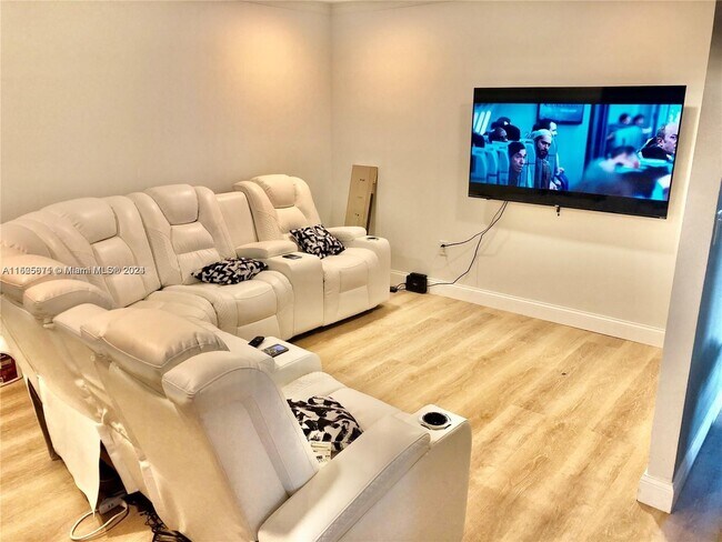 Foto del edificio - 5100 SW 41st St