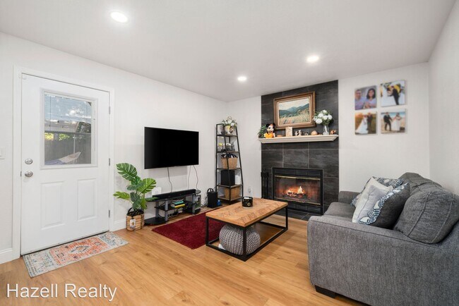 Foto del edificio - 3 br, 2.5 bath House - 6780 Koster Way