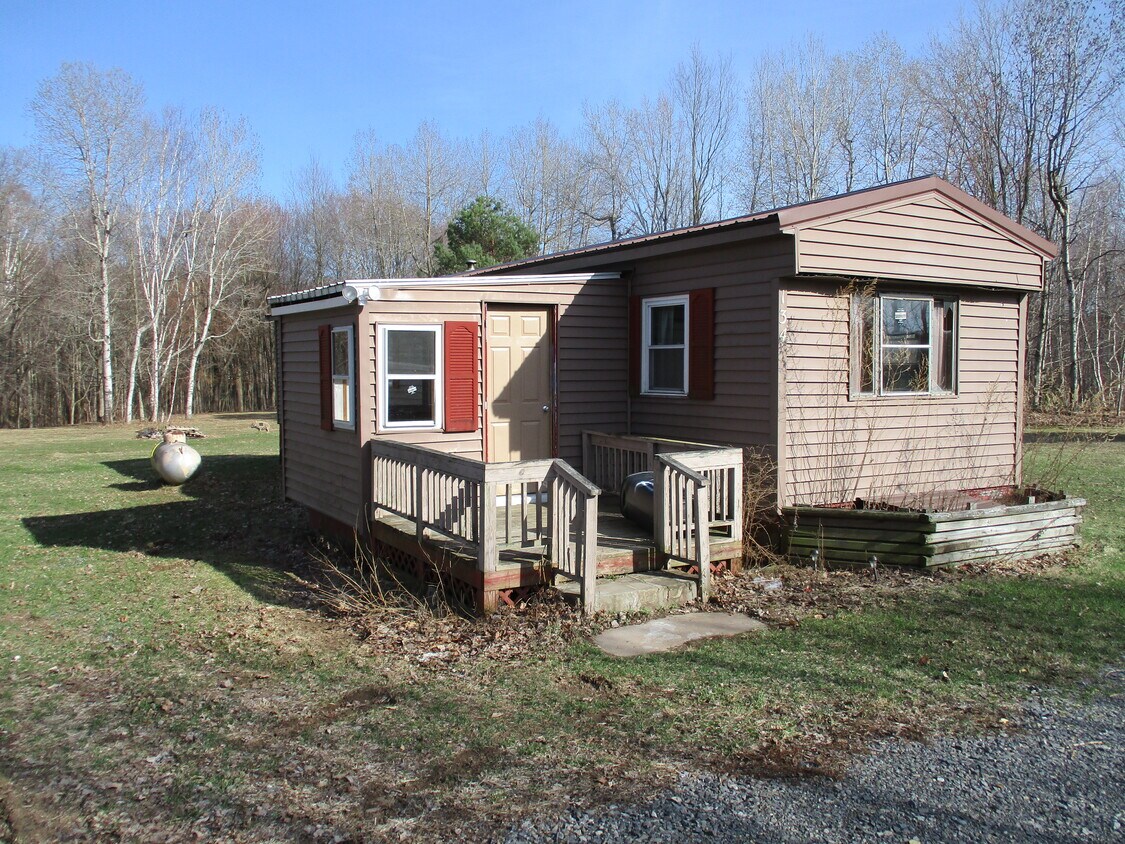 Primary Photo - 134 Bingham Rd