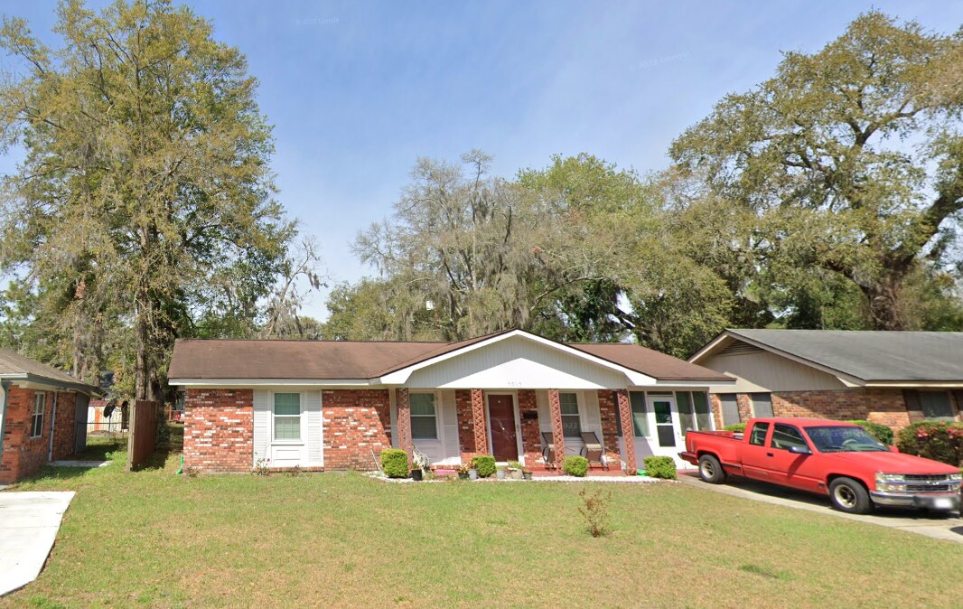 Foto principal - 5015 Greenway Ln