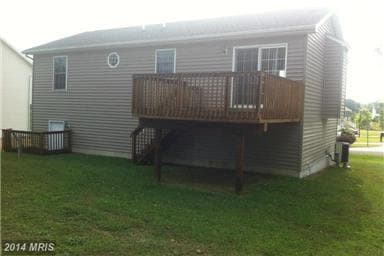 Building Photo - 402 Bumble Bee Ln