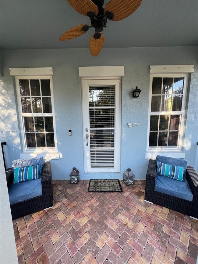 Foto del edificio - 184 W Bay Cedar Cir