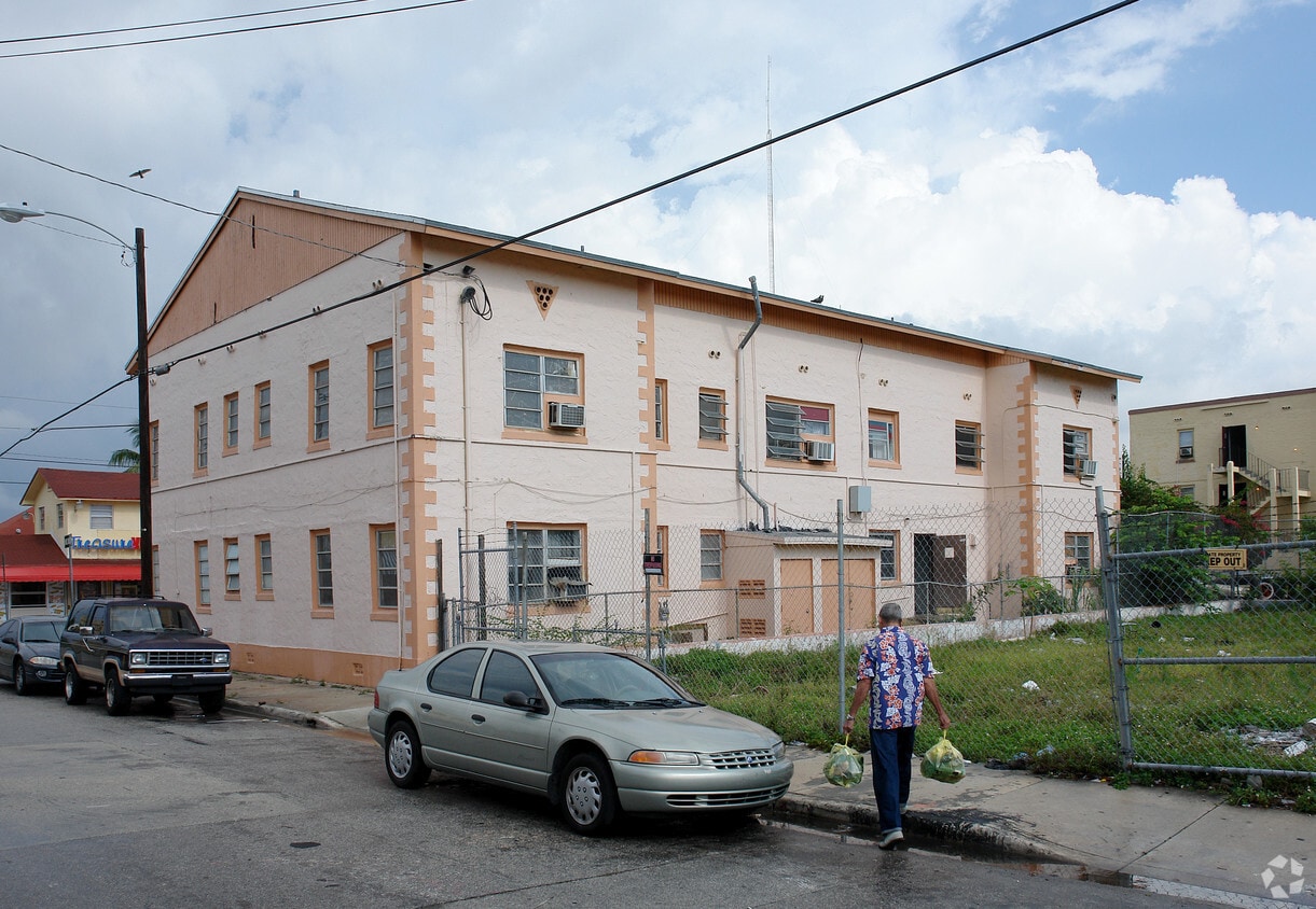 Foto del edificio - Villa Marivi