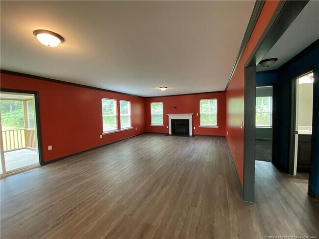 Building Photo - 440 Cedar Lane Rd