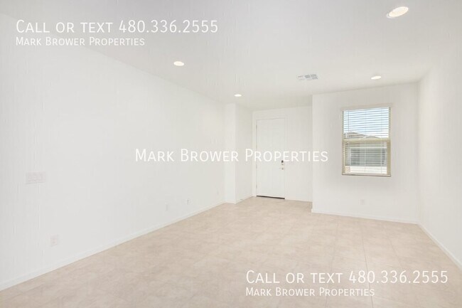 Building Photo - 4596 Stonecrop Dr