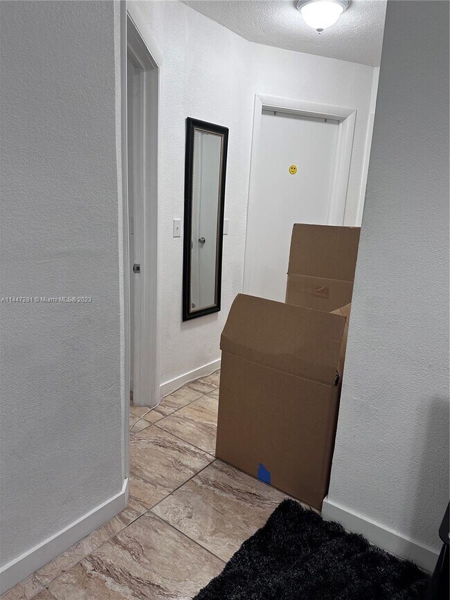 Building Photo - 1950 NW 32nd St