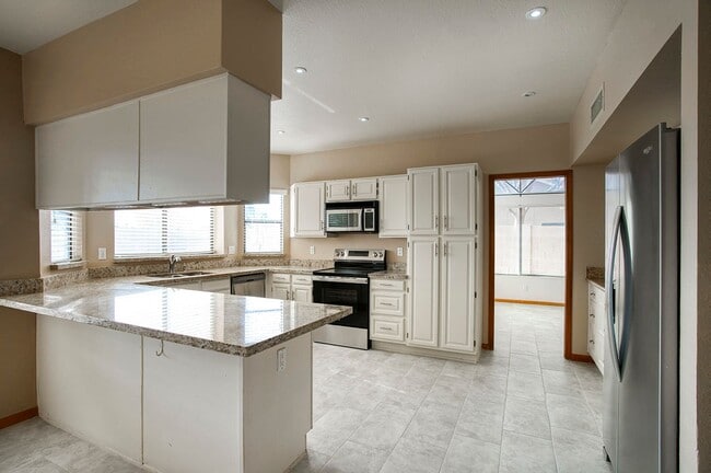 Foto del edificio - Spacious Tempe 4 bedroom