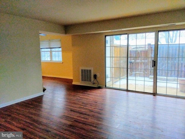 Foto del edificio - 1908 Wilson Ln