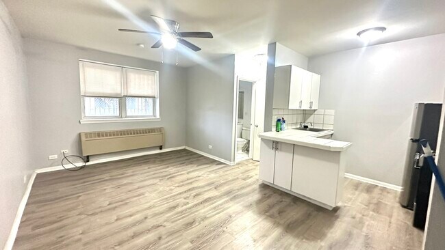 4031 Kenmore unidad 105 - 4031 N Kenmore Apartments