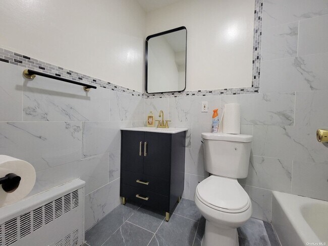 Foto del edificio - 9919 Avenue L