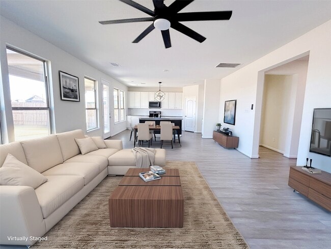 Building Photo - 28318 Aperture Ct