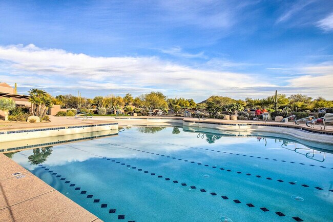 Building Photo - 7152 E Canyon Wren Cir