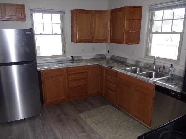 Foto del edificio - Nice Large 5BR Home Off 13th and Van Dorn