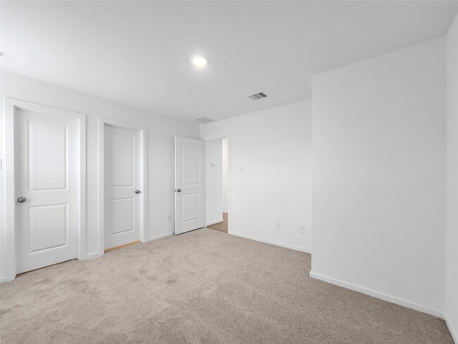 Building Photo - 112 Nicholas Rd