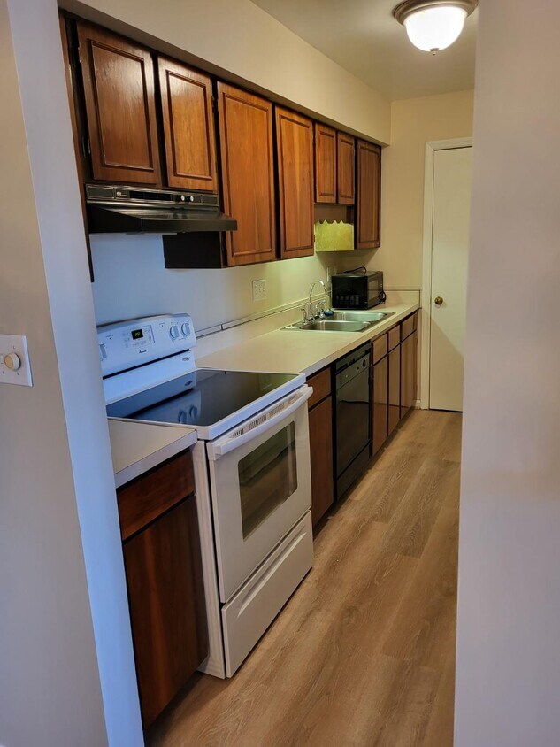 1040 Eve Dr Unit C, Pittsburgh, PA 15216 Condo for Rent in Pittsburgh