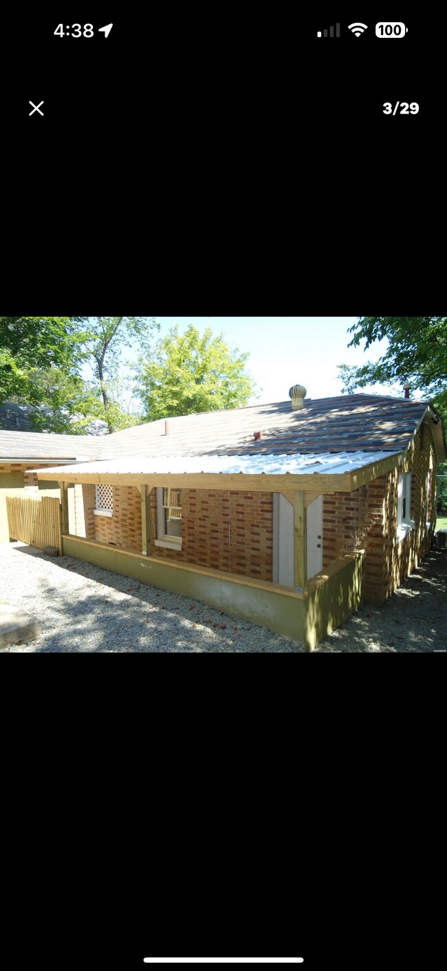 Foto del edificio - 311 W Belding St