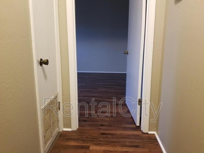 Foto del edificio - 10 Brianfield Cove