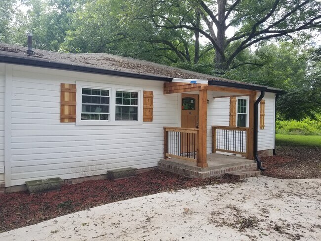 Photo - 1591 Ruth Jackson Rd House