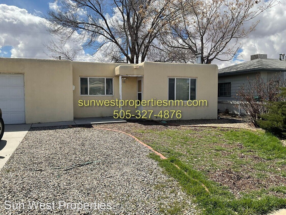 Primary Photo - 3 br, 2 bath House - 2105 E. 12th St.