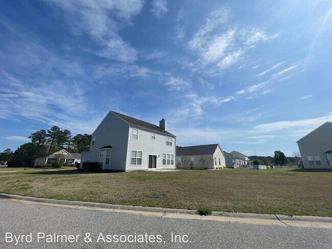 Building Photo - 4 br, 2.5 bath House - 4476 Farm Lake Drive