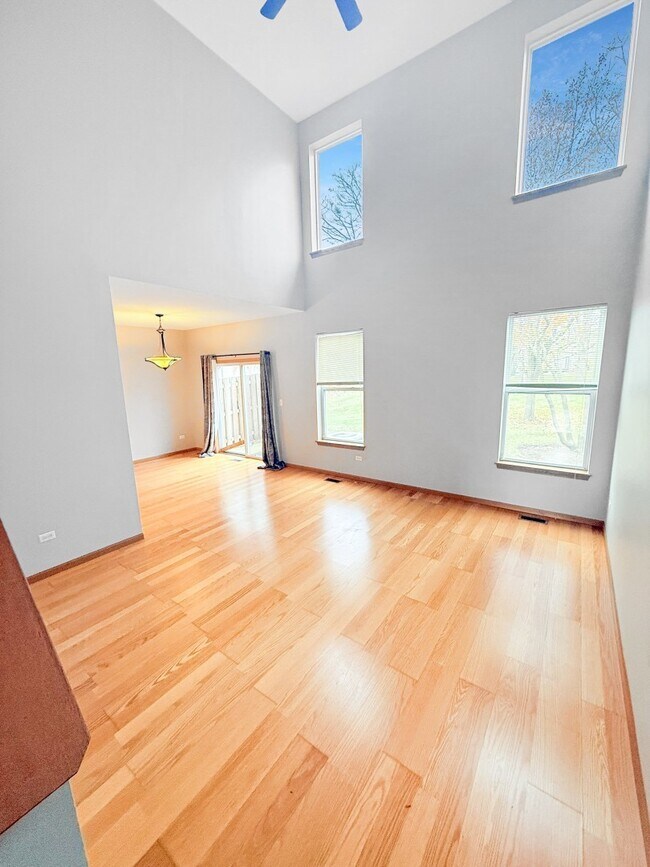 Building Photo - 1533 Keystone Ct